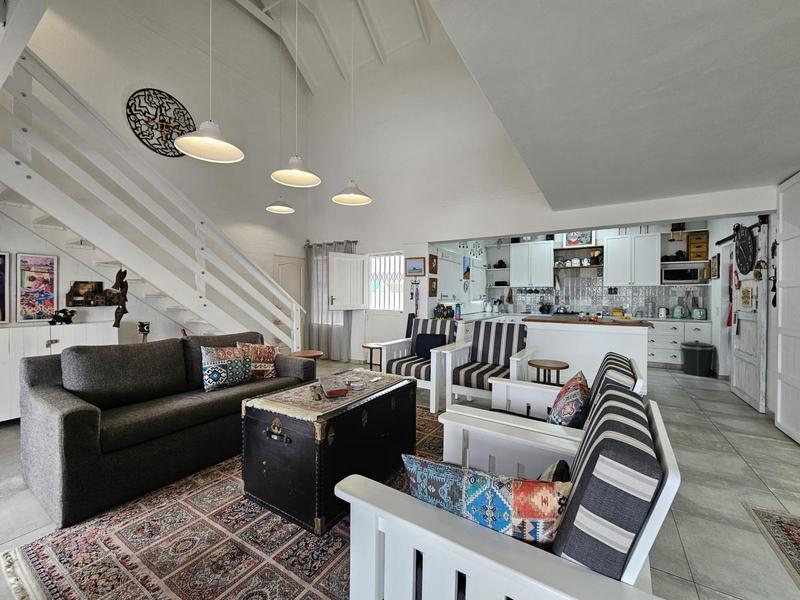 3 Bedroom Property for Sale in Golden Mile Western Cape